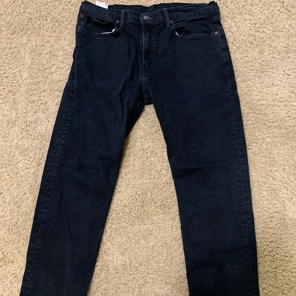 Black Levi jeans
